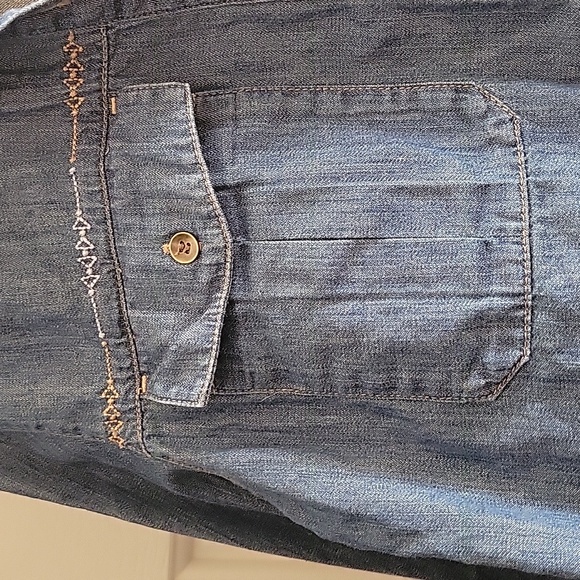 Pendleton 100% cotton denim buttondown - Picture 4 of 8